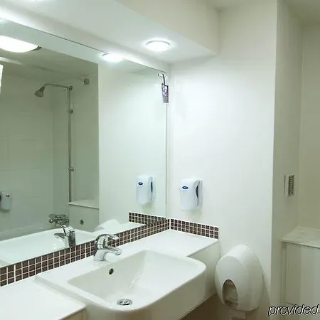 מלון Premier Premier - Blossom St North